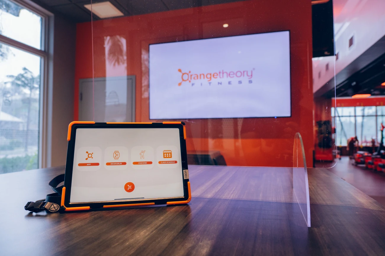 ORANGE THEORY DIGITAL SIGNAGE